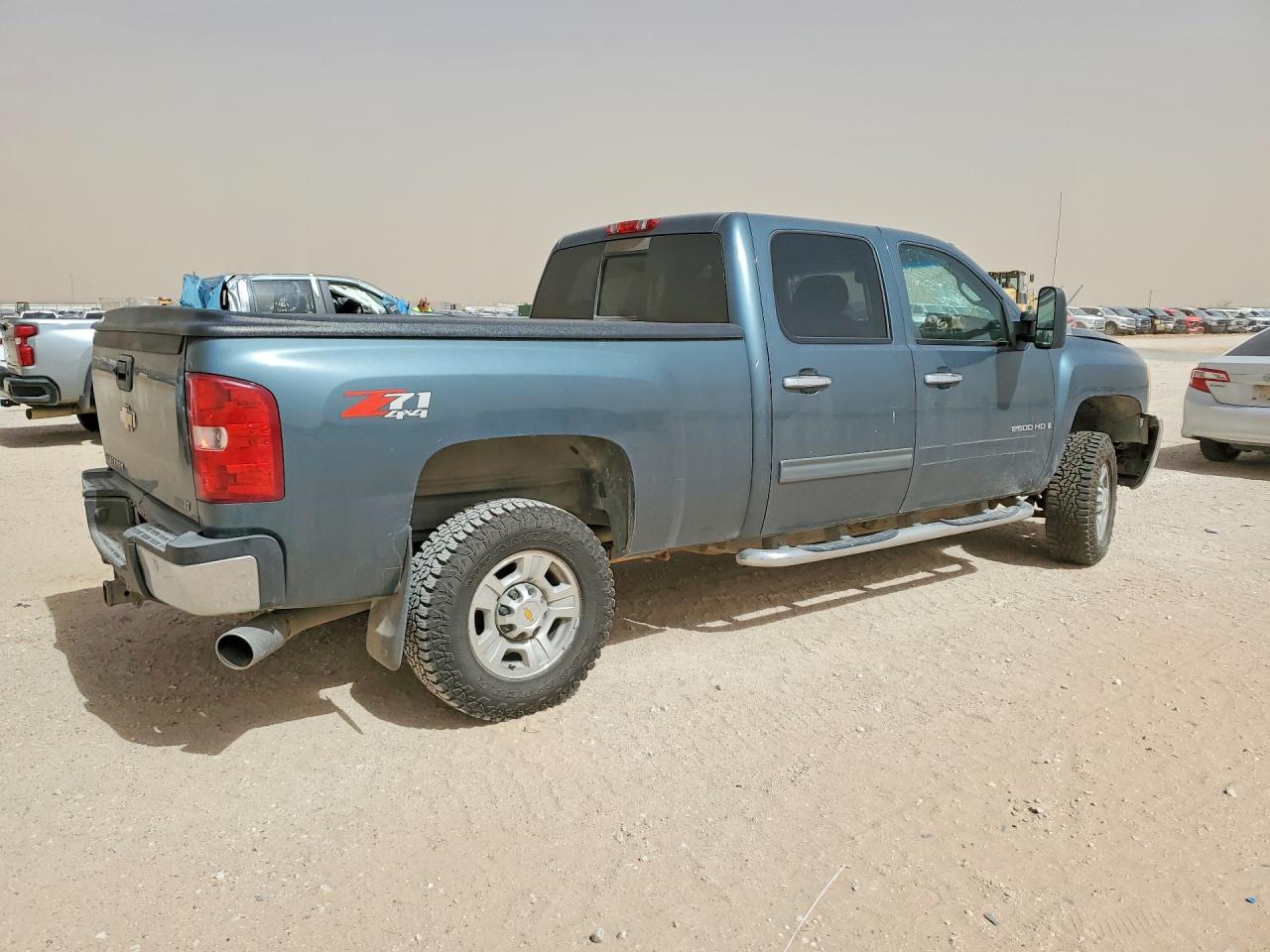 2009 CHEVROLET SILVERADO K2500 HEAVY DUTY LT photo 3
