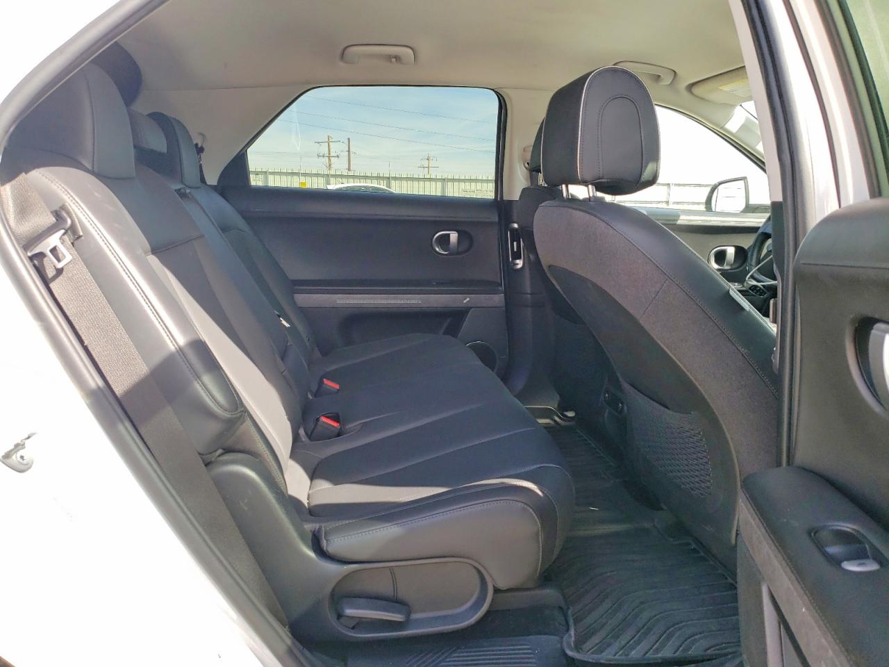 2023 HYUNDAI IONIQ 5 SEL photo 31