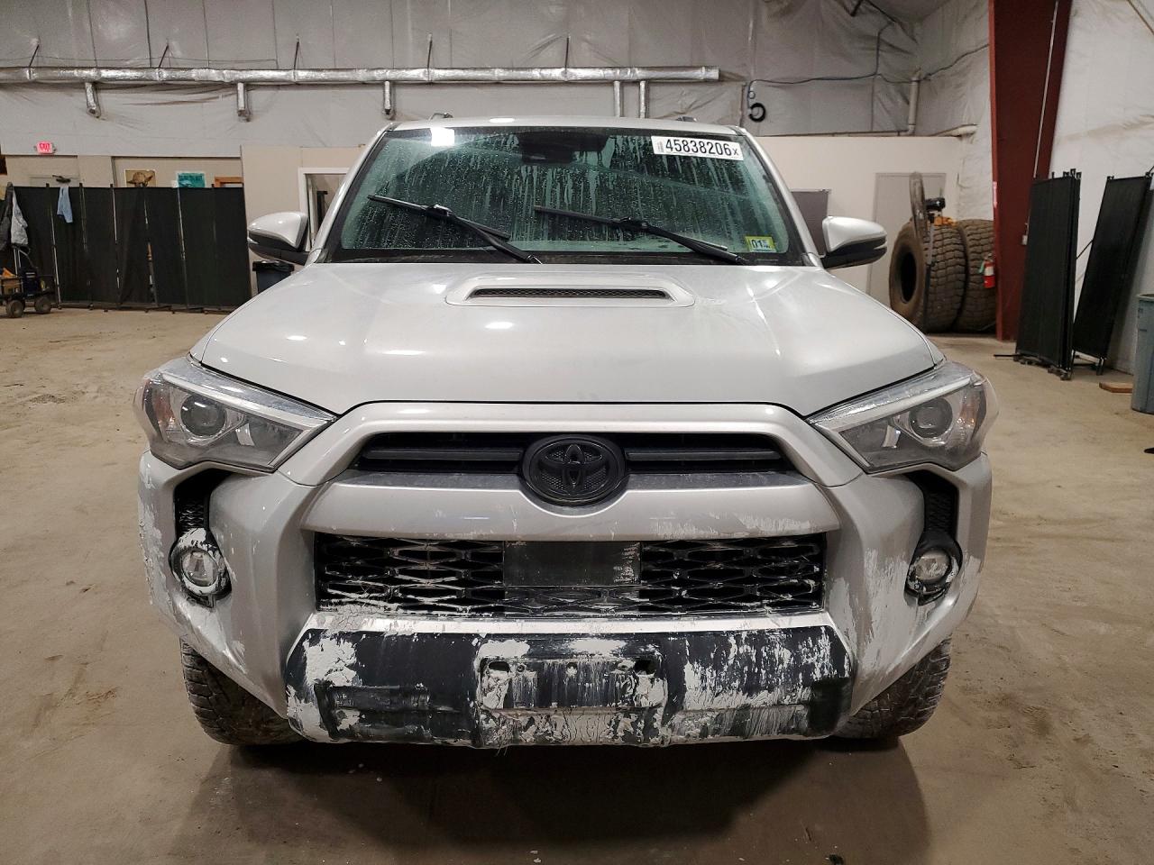2022 TOYOTA 4RUNNER TRD OFF-ROAD PREMIUM photo 9