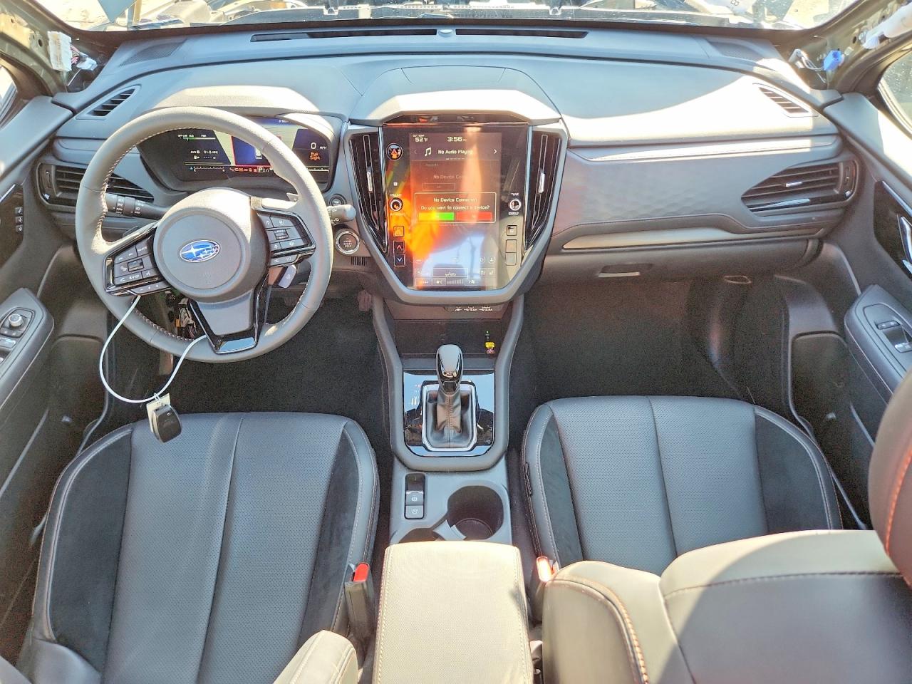 2025 SUBARU FORESTER TOURING photo 8
