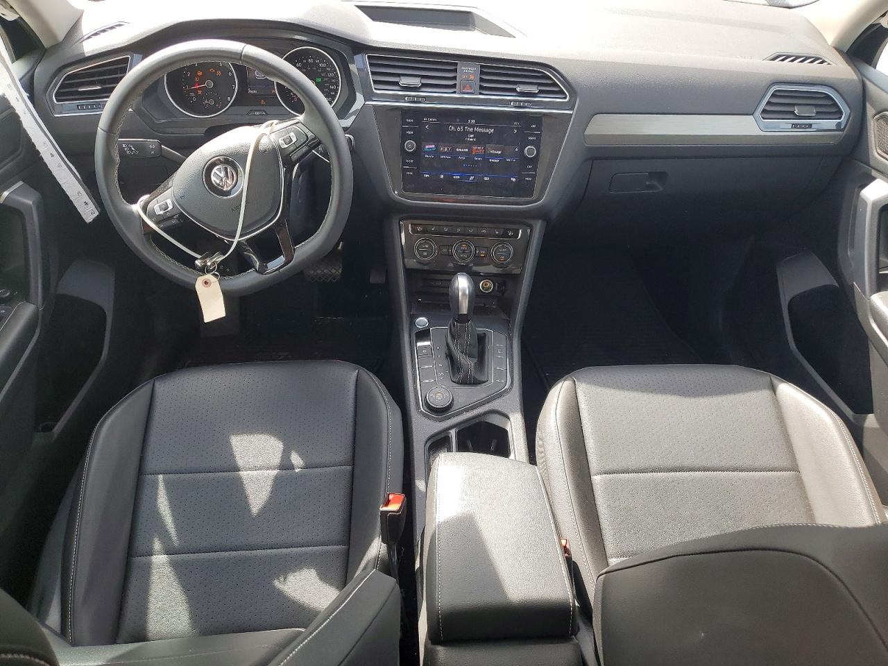 2021 VOLKSWAGEN TIGUAN SE photo 15
