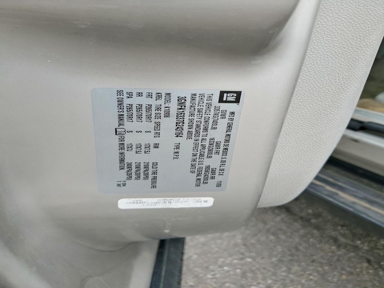 2007 CHEVROLET SUBURBAN K1500 photo 25