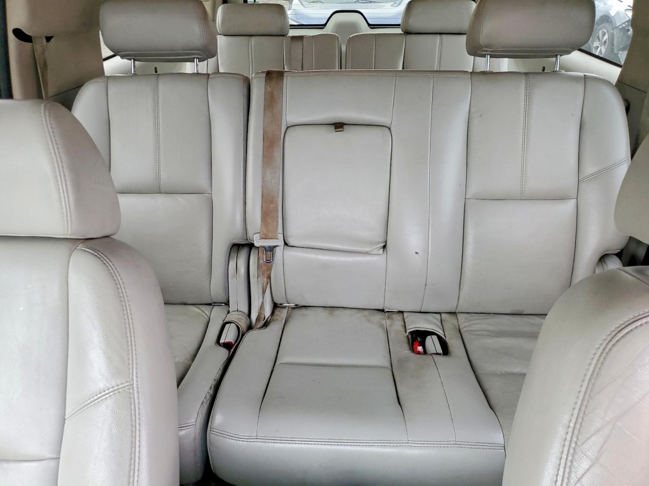 2007 CHEVROLET SUBURBAN K1500 photo 19