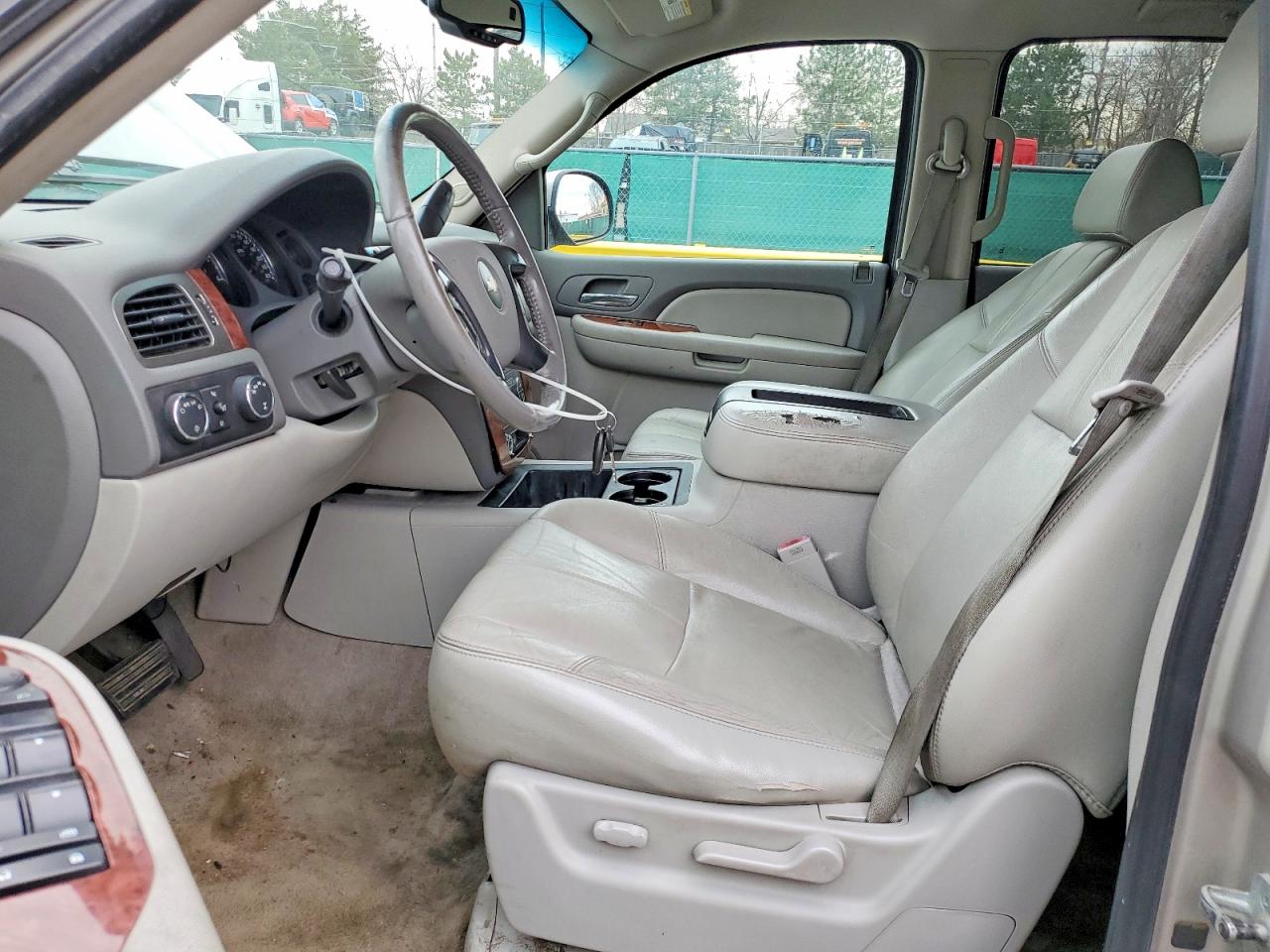 2007 CHEVROLET SUBURBAN K1500 photo 13
