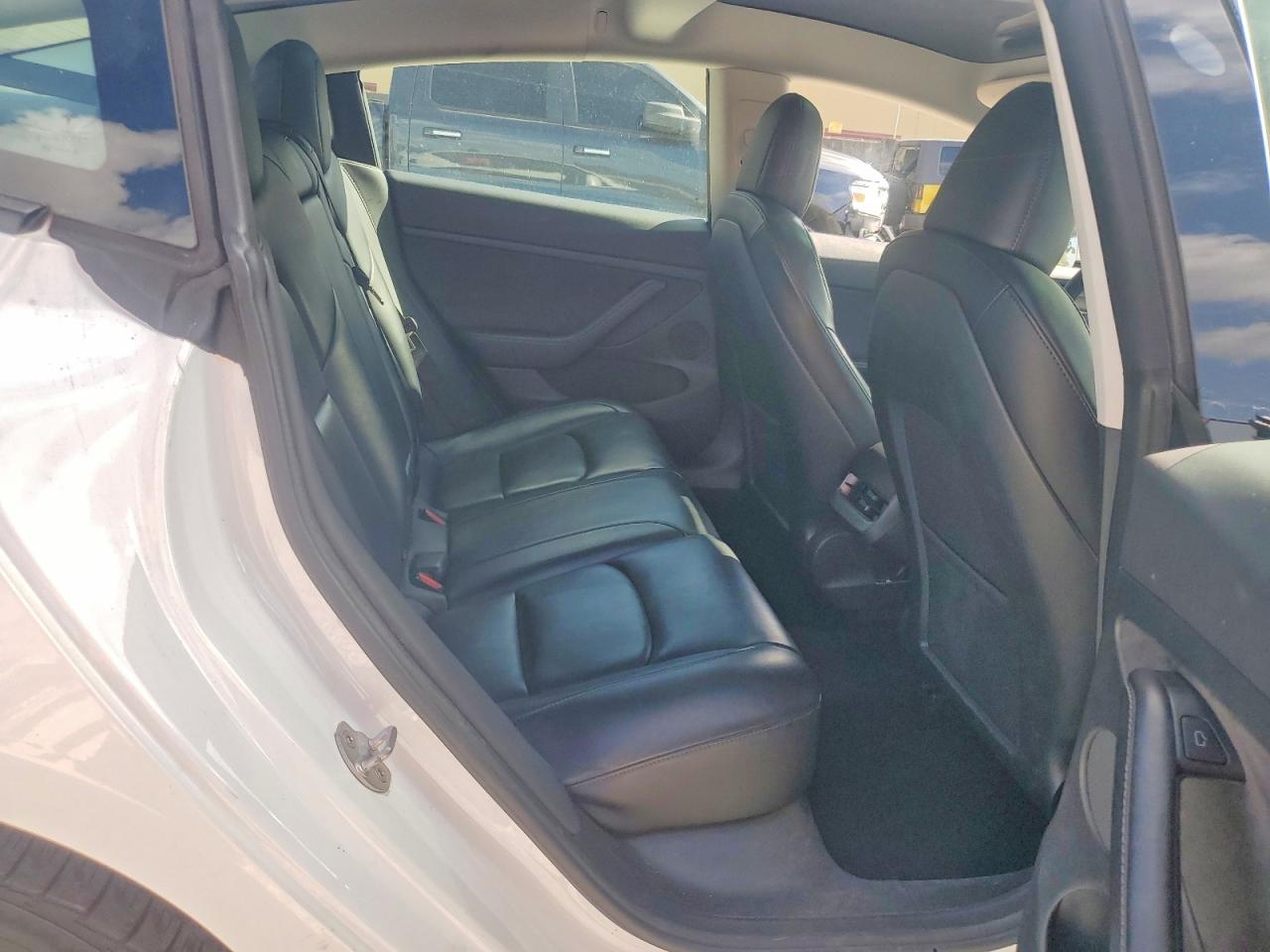 2022 TESLA MODEL 3 photo 19