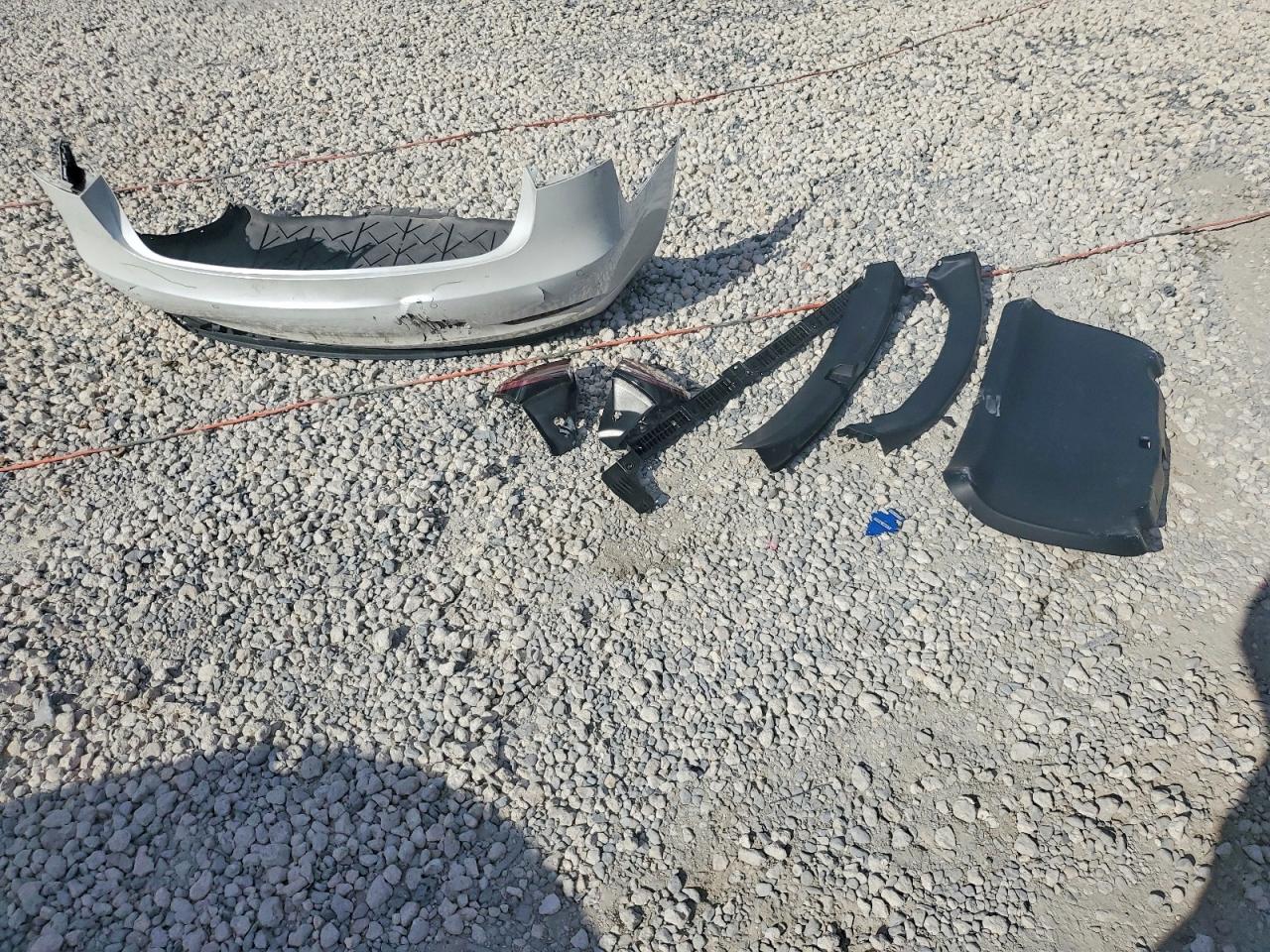 2022 TESLA MODEL 3 photo 23