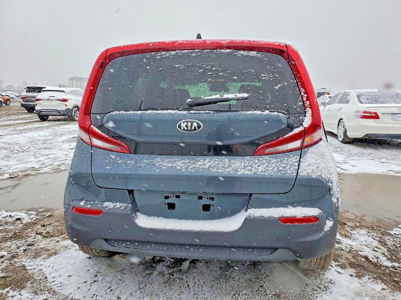 2020 KIA SOUL LX photo 11