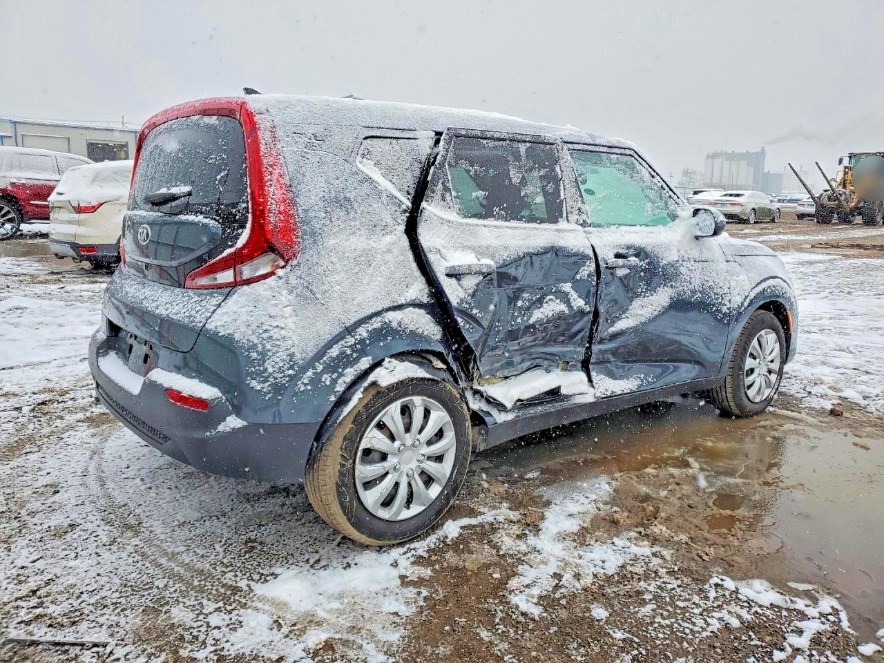 2020 KIA SOUL LX photo 5