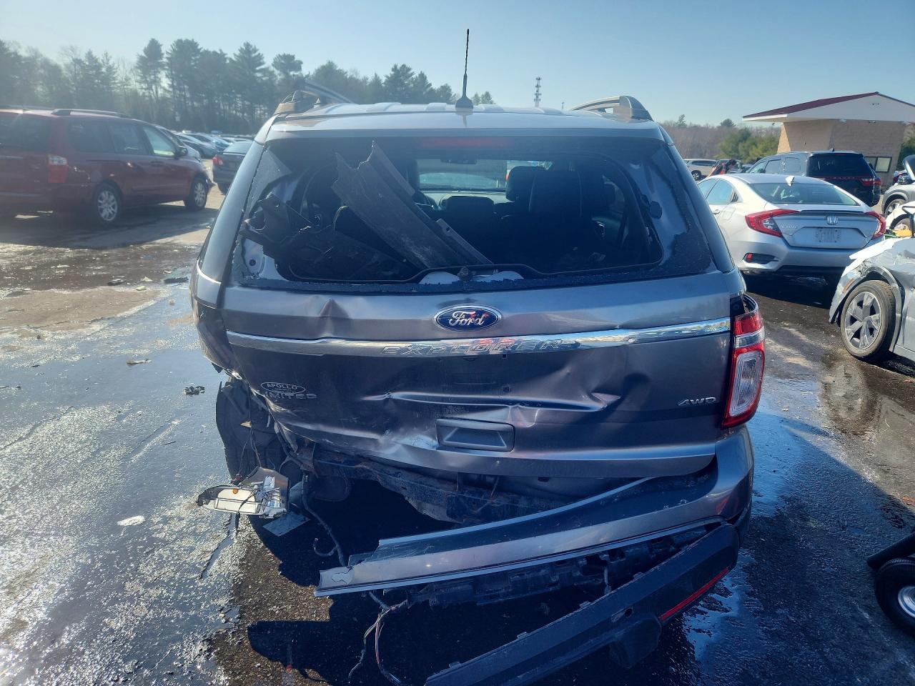 2011 FORD EXPLORER LIMITED photo 6