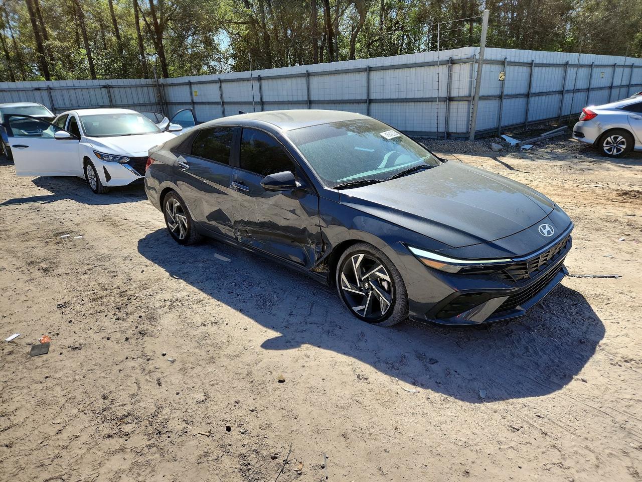 2025 HYUNDAI ELANTRA SEL SPORT photo 7