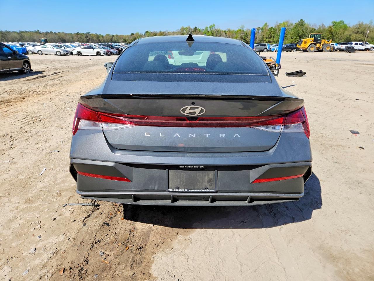 2025 HYUNDAI ELANTRA SEL SPORT photo 11