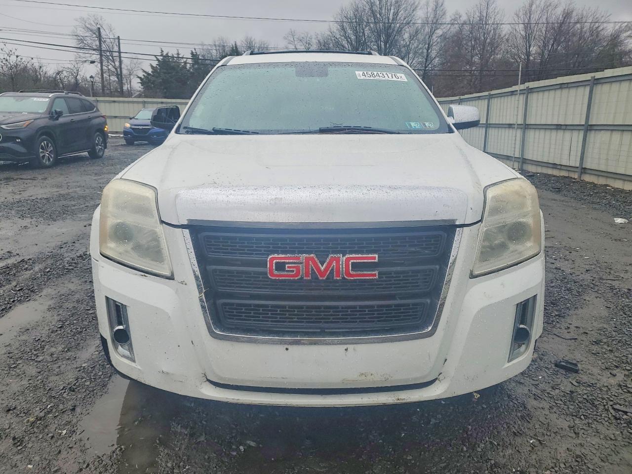 2012 GMC TERRAIN SLT photo 9