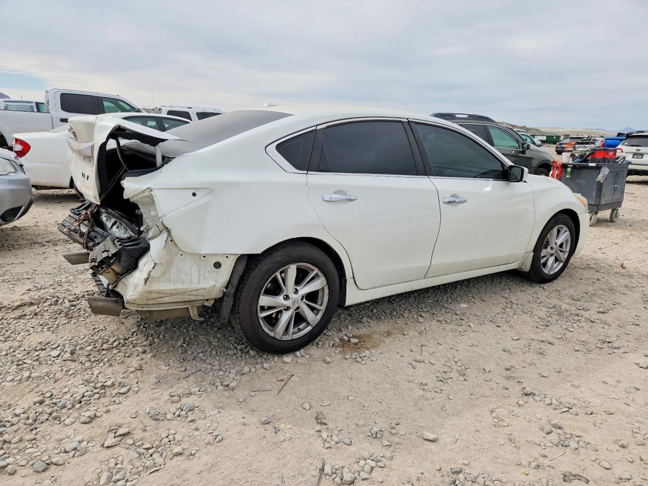 2015 NISSAN ALTIMA 2.5 SV photo 3