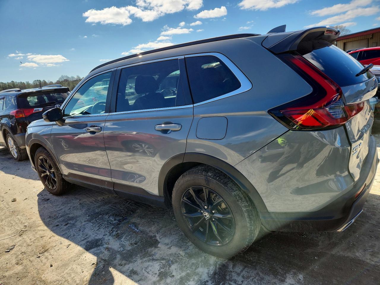 2024 HONDA CR-V SPORT photo 2