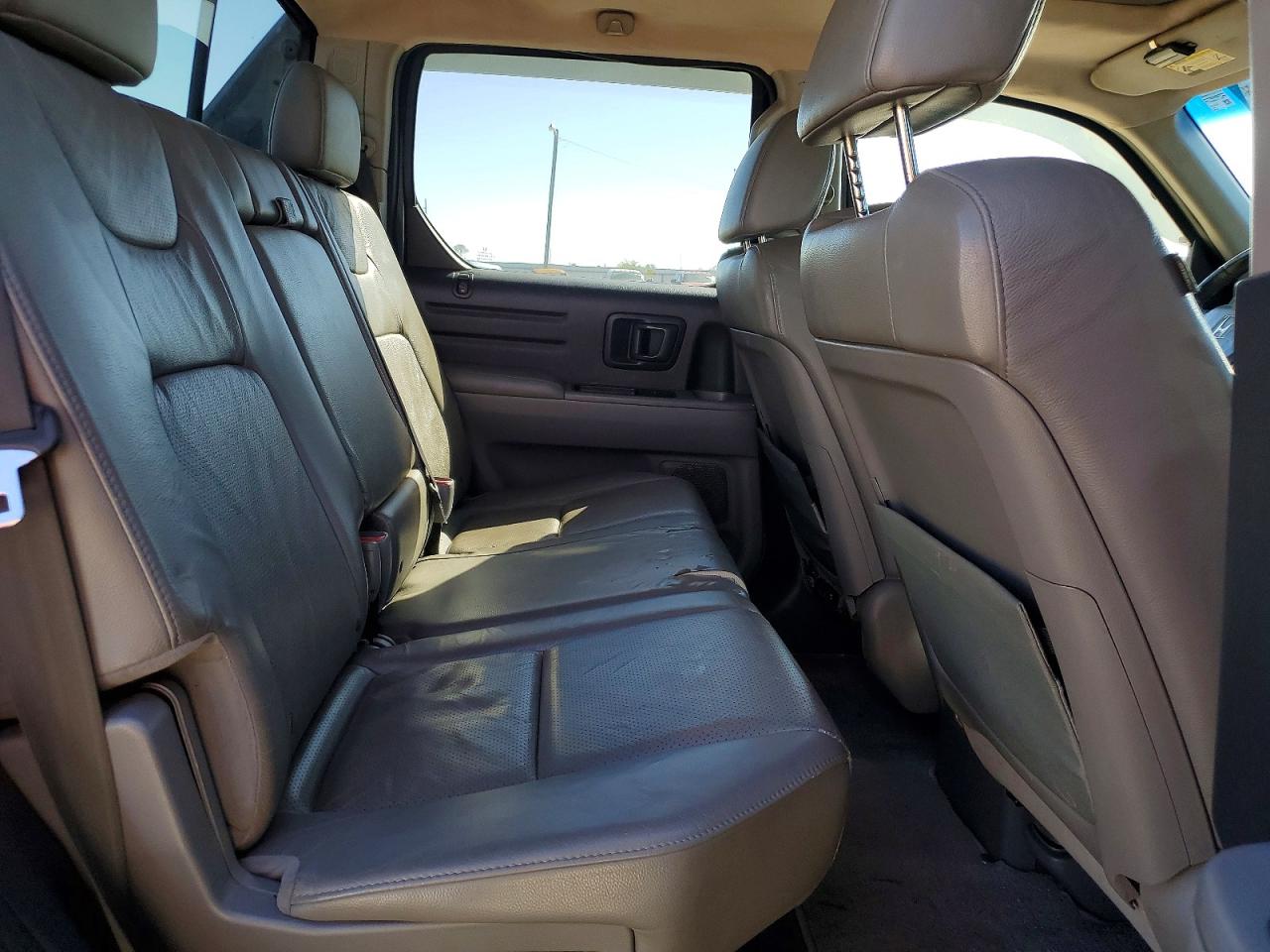 2011 HONDA RIDGELINE RTL photo 10