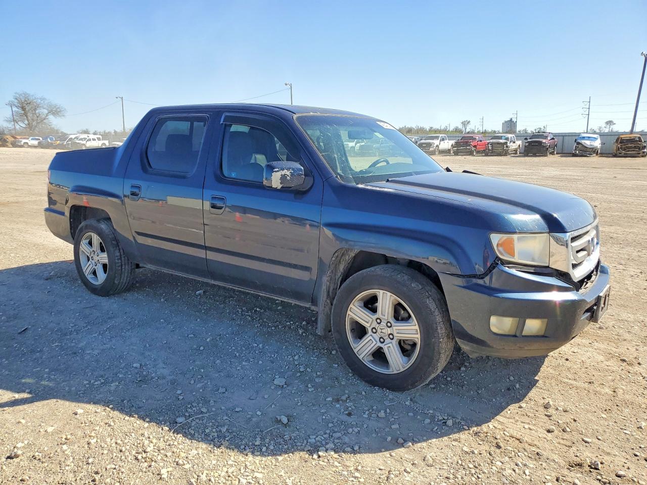 2011 HONDA RIDGELINE RTL photo 4