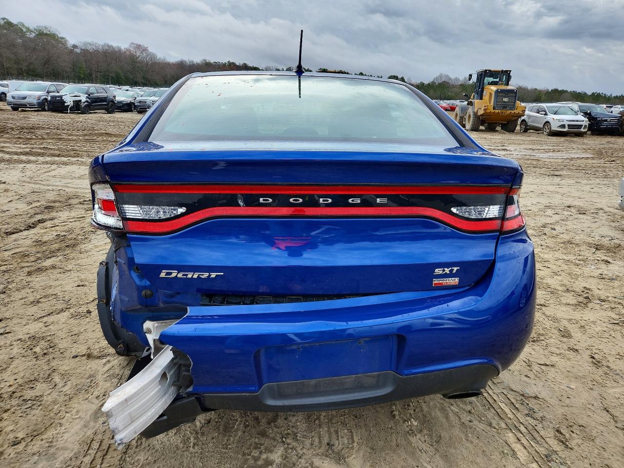 2013 DODGE DART SXT photo 6
