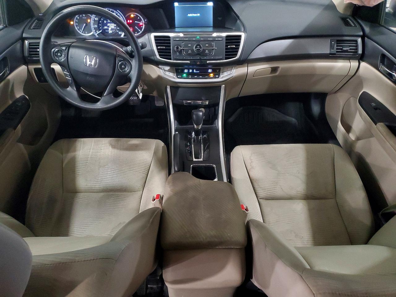 2015 HONDA ACCORD LX photo 8