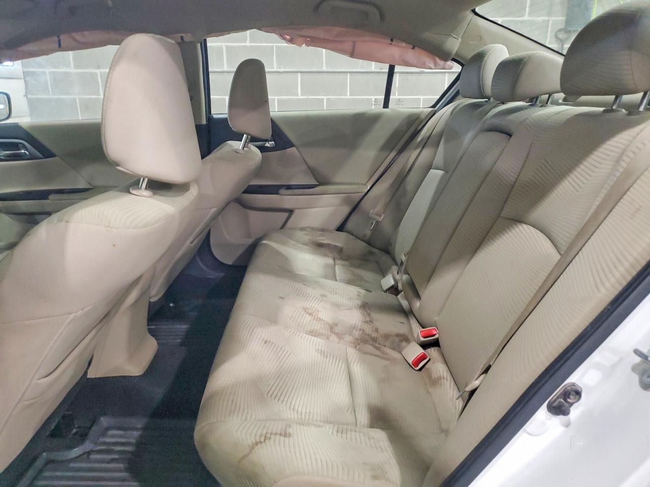 2015 HONDA ACCORD LX photo 10