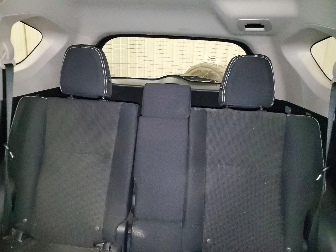 2018 TOYOTA RAV4 XLE photo 10