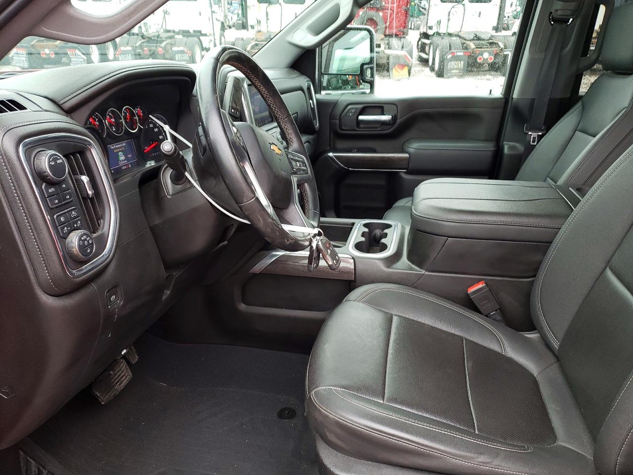 2023 CHEVROLET SILVERADO K3500 LTZ photo 7