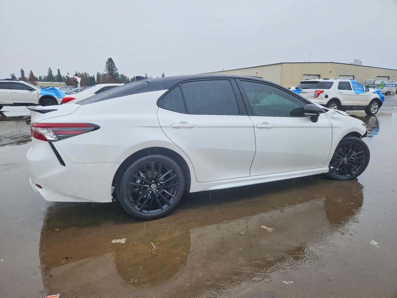 2023 TOYOTA CAMRY XSE V6 photo 3