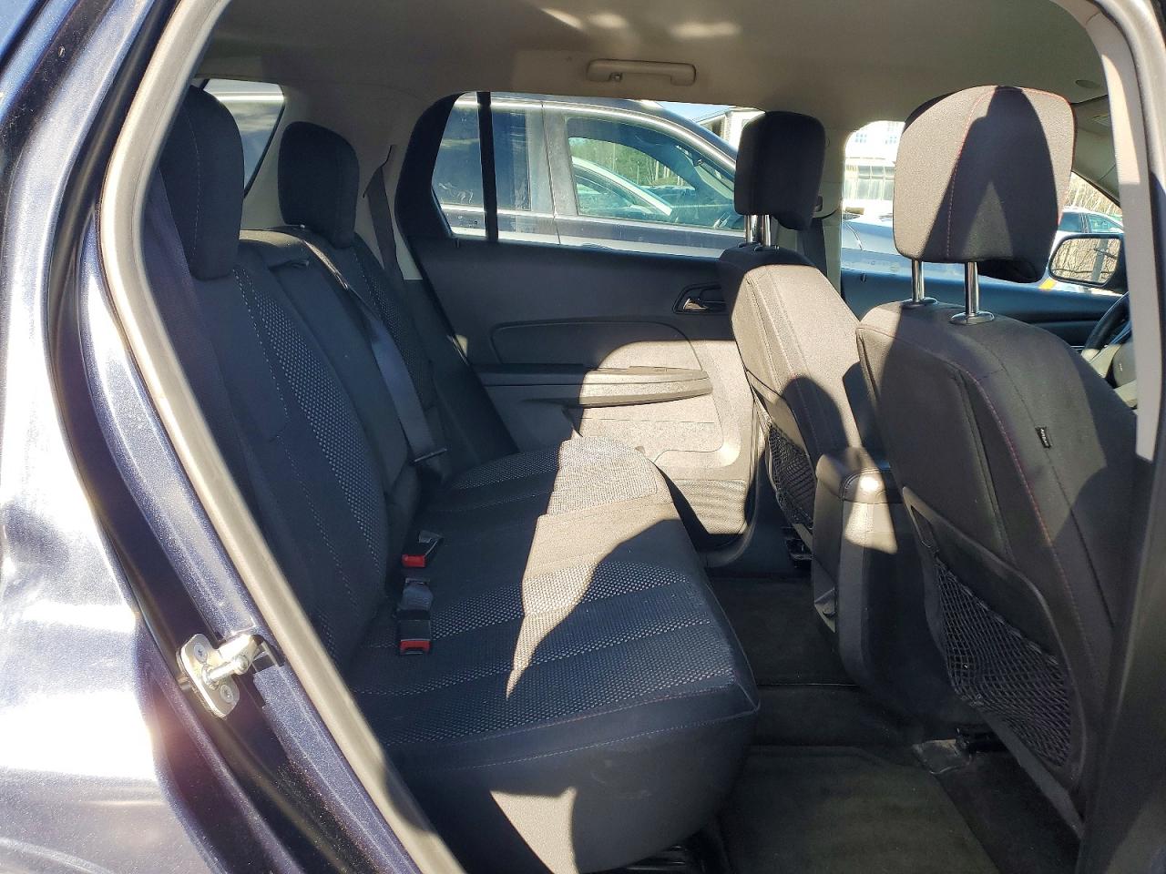 2017 GMC TERRAIN SLE photo 11