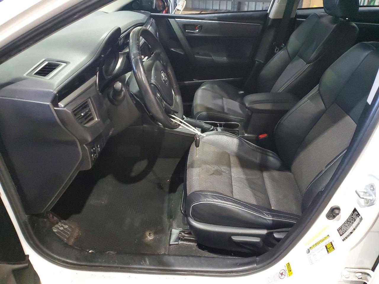 2016 TOYOTA COROLLA S PLUS photo 13
