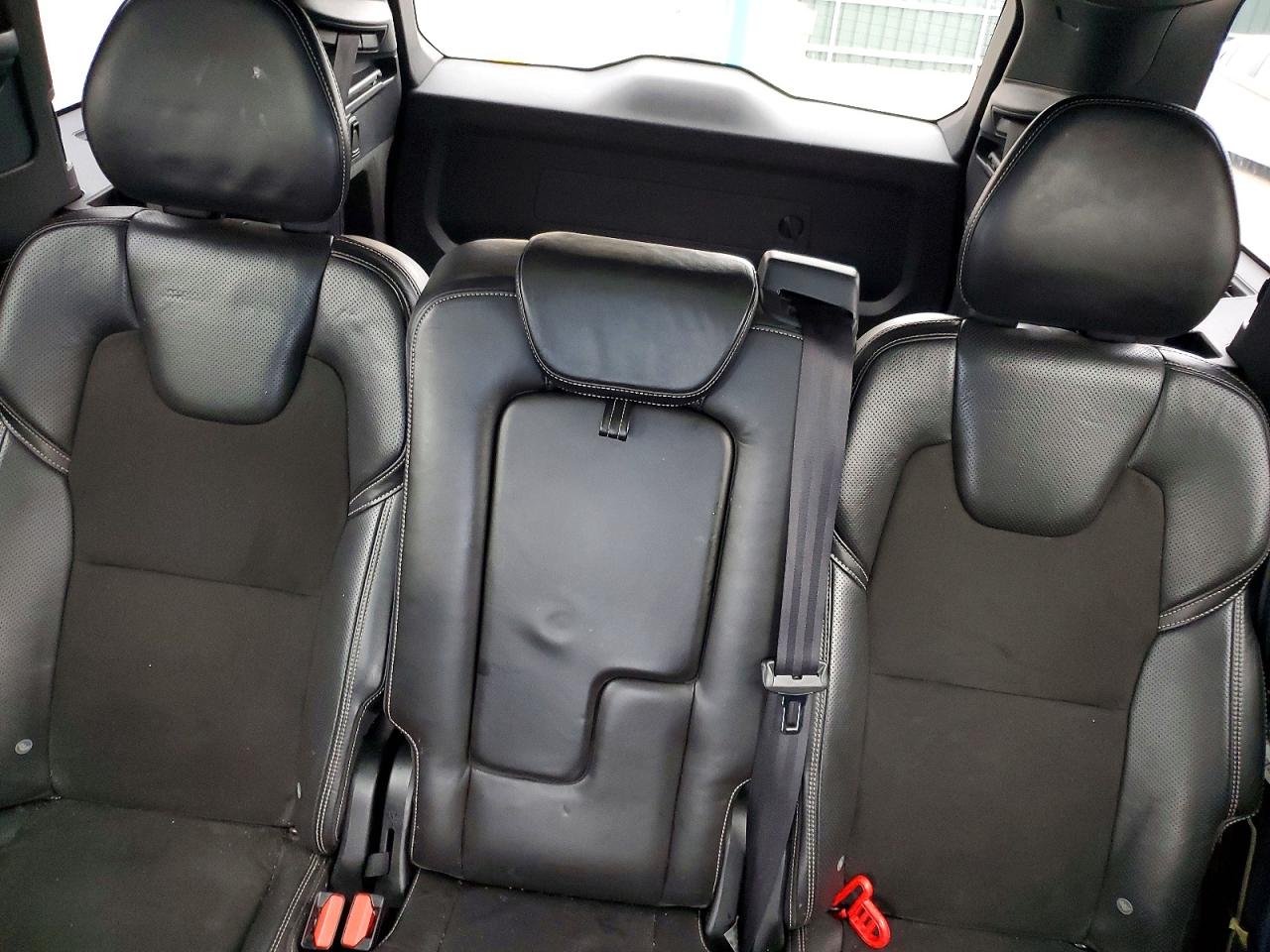 2016 VOLVO XC90 T6 photo 19
