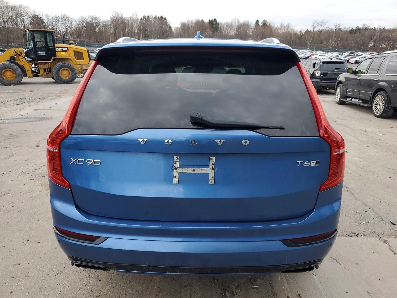2016 VOLVO XC90 T6 photo 11
