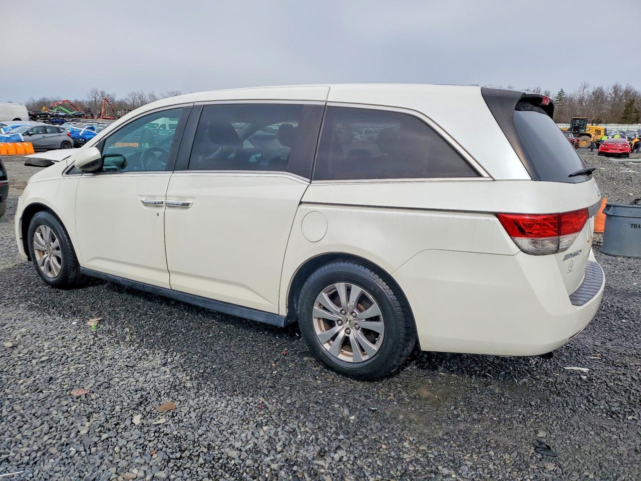2014 HONDA ODYSSEY EXL photo 4