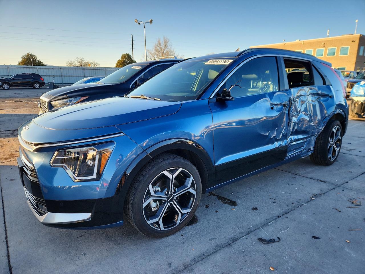 2023 KIA NIRO