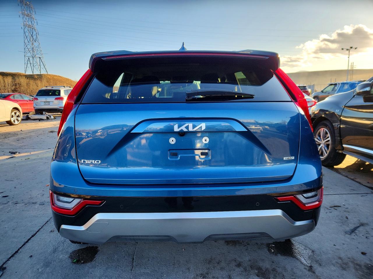 2023 KIA NIRO SX TOURING photo 11