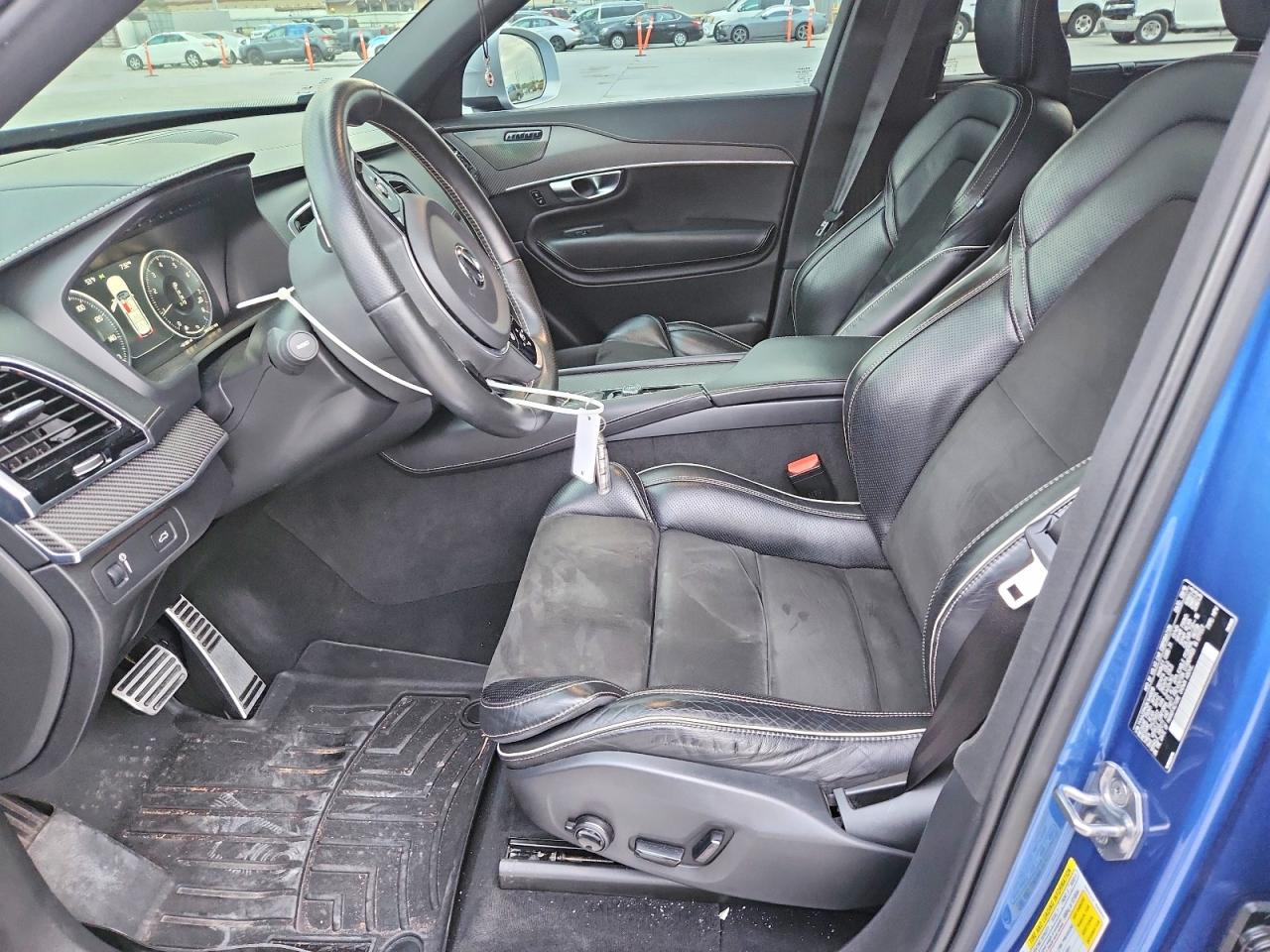 2019 VOLVO XC90 photo 25