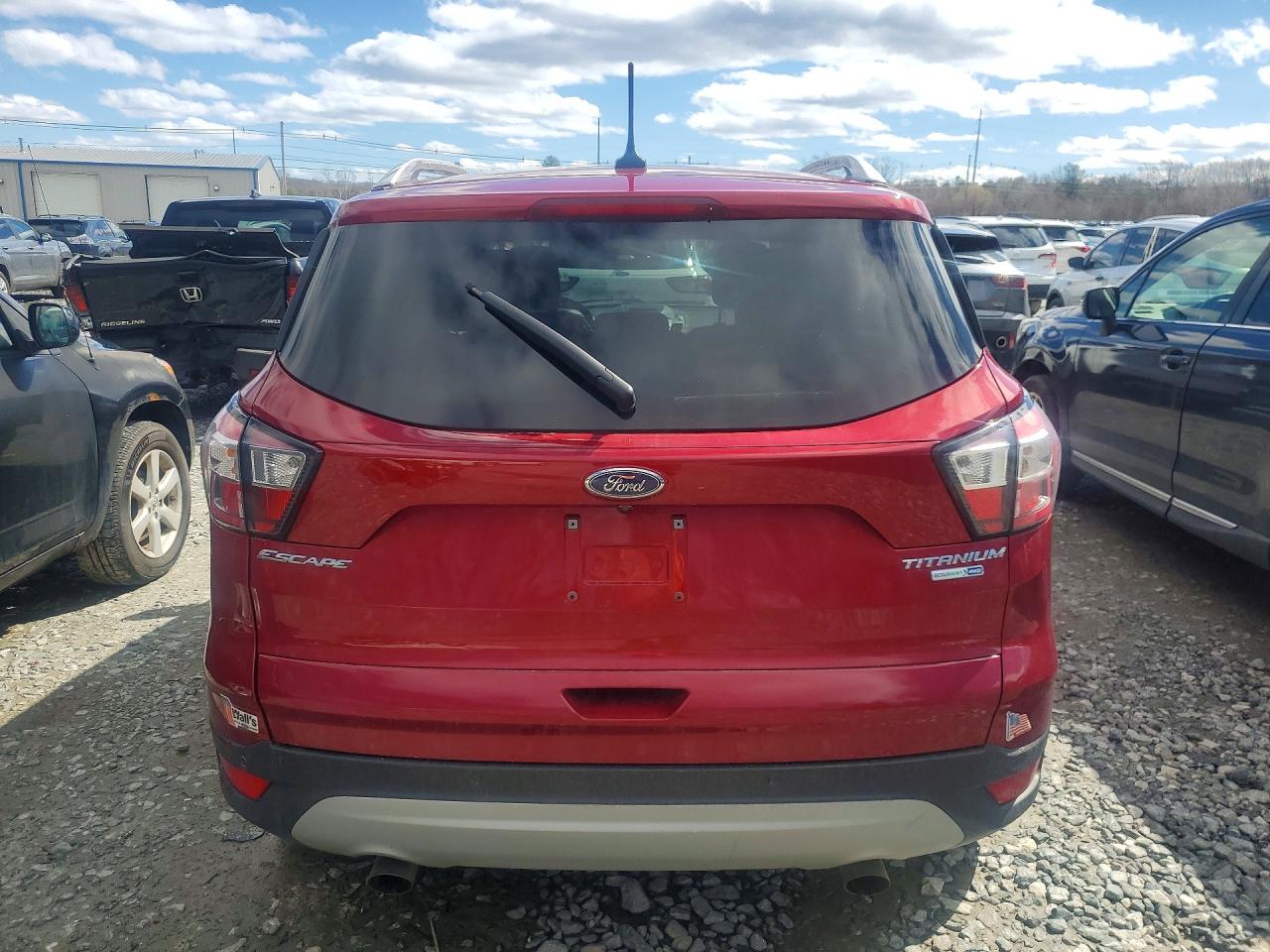 2018 FORD ESCAPE TITANIUM photo 11