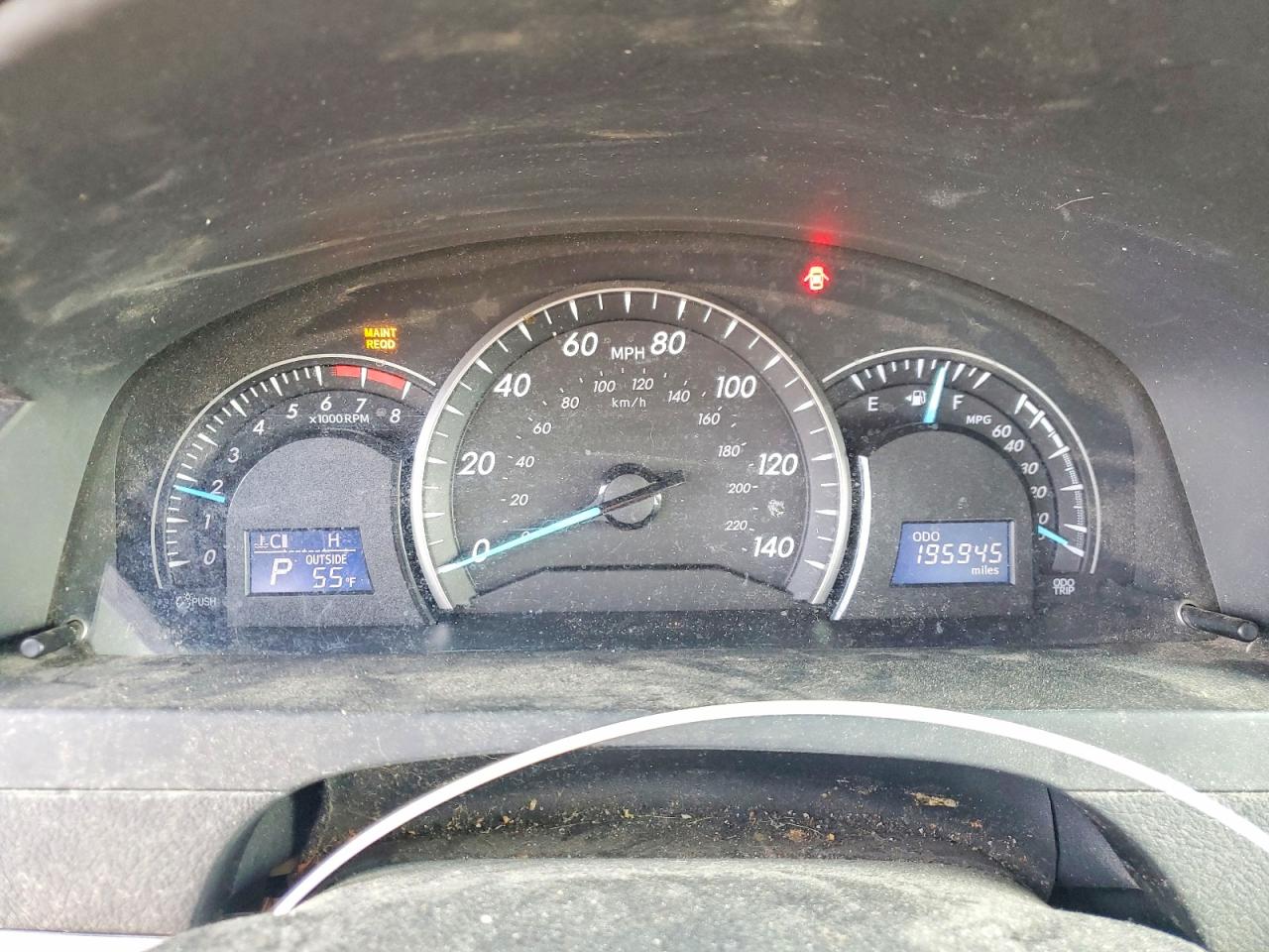 2012 TOYOTA CAMRY LE photo 17