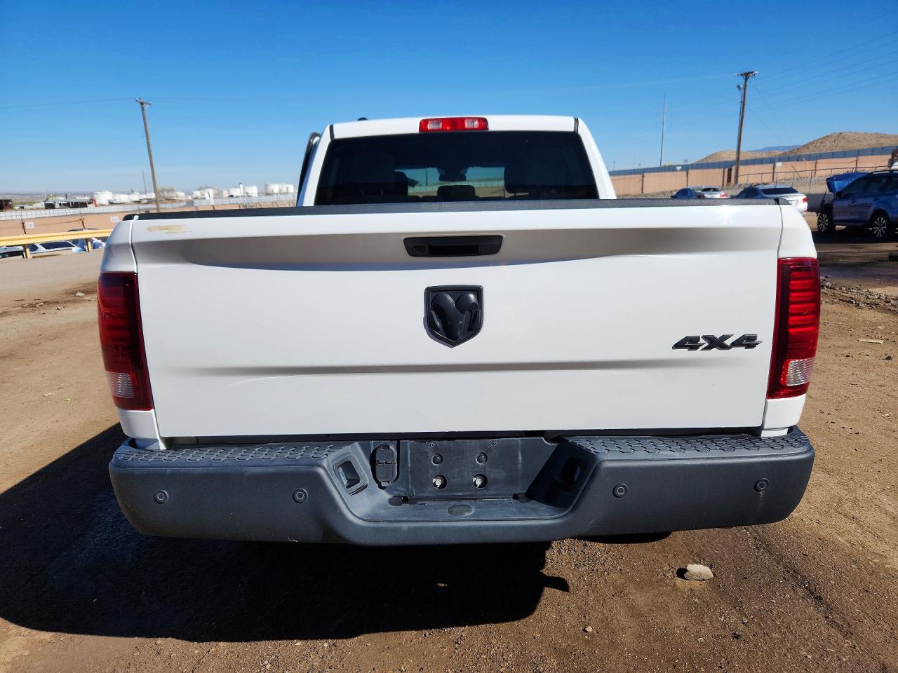 2023 RAM 1500 CLASSIC SLT photo 11