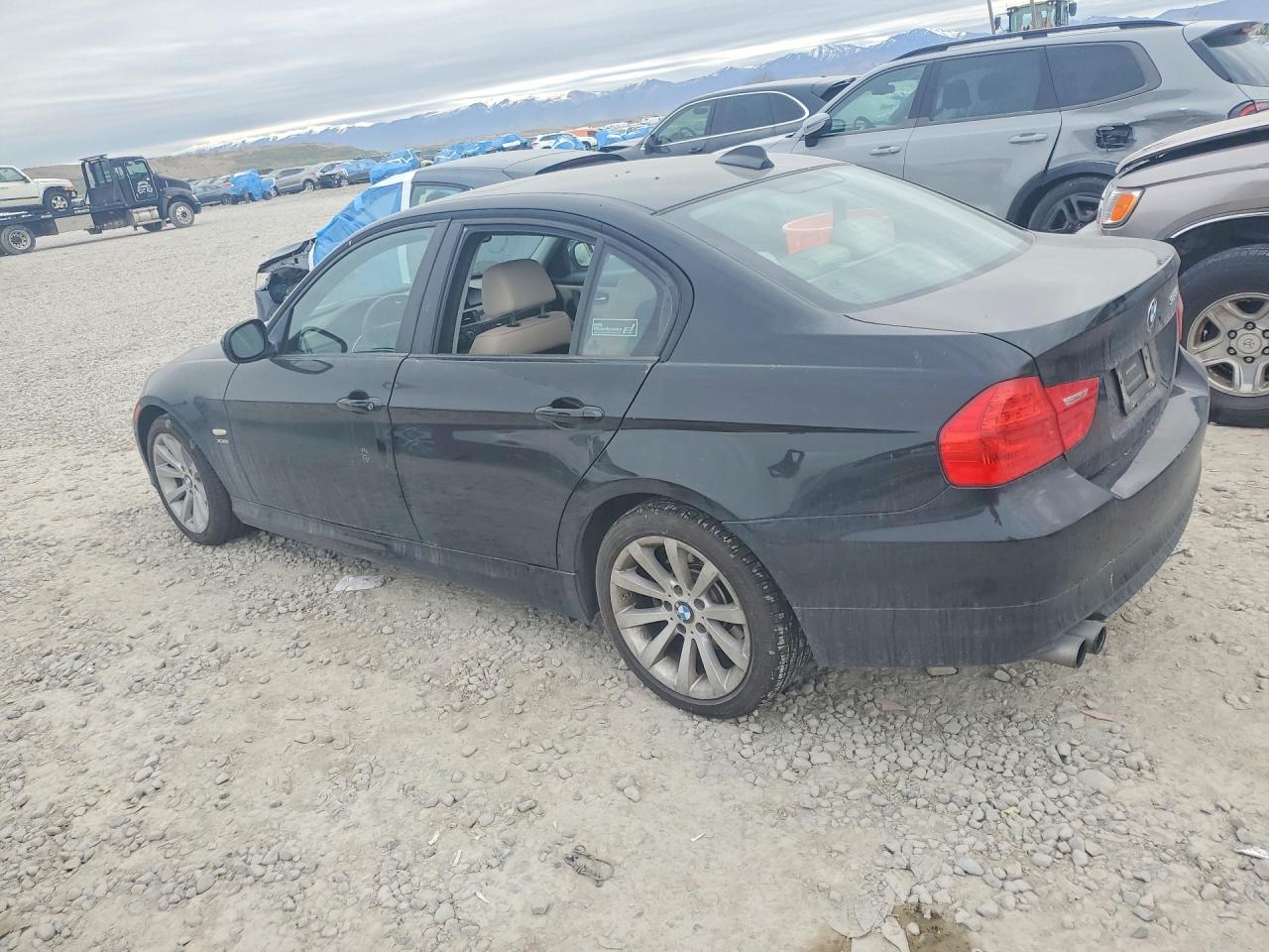 2011 BMW 328 XI photo 2