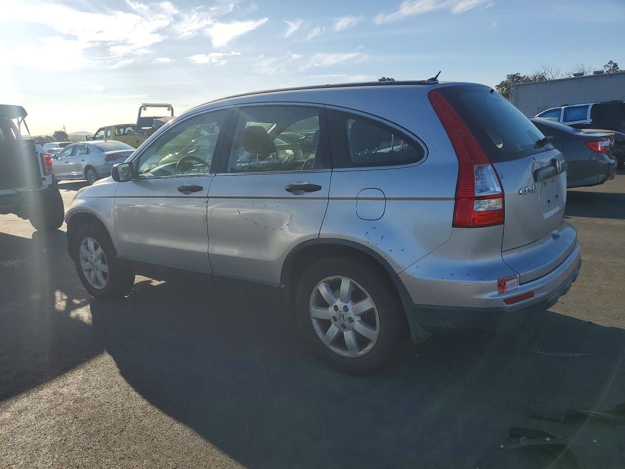 2011 HONDA CR-V LX photo 3
