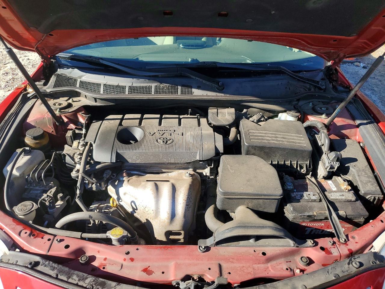 2011 TOYOTA CAMRY LE photo 11