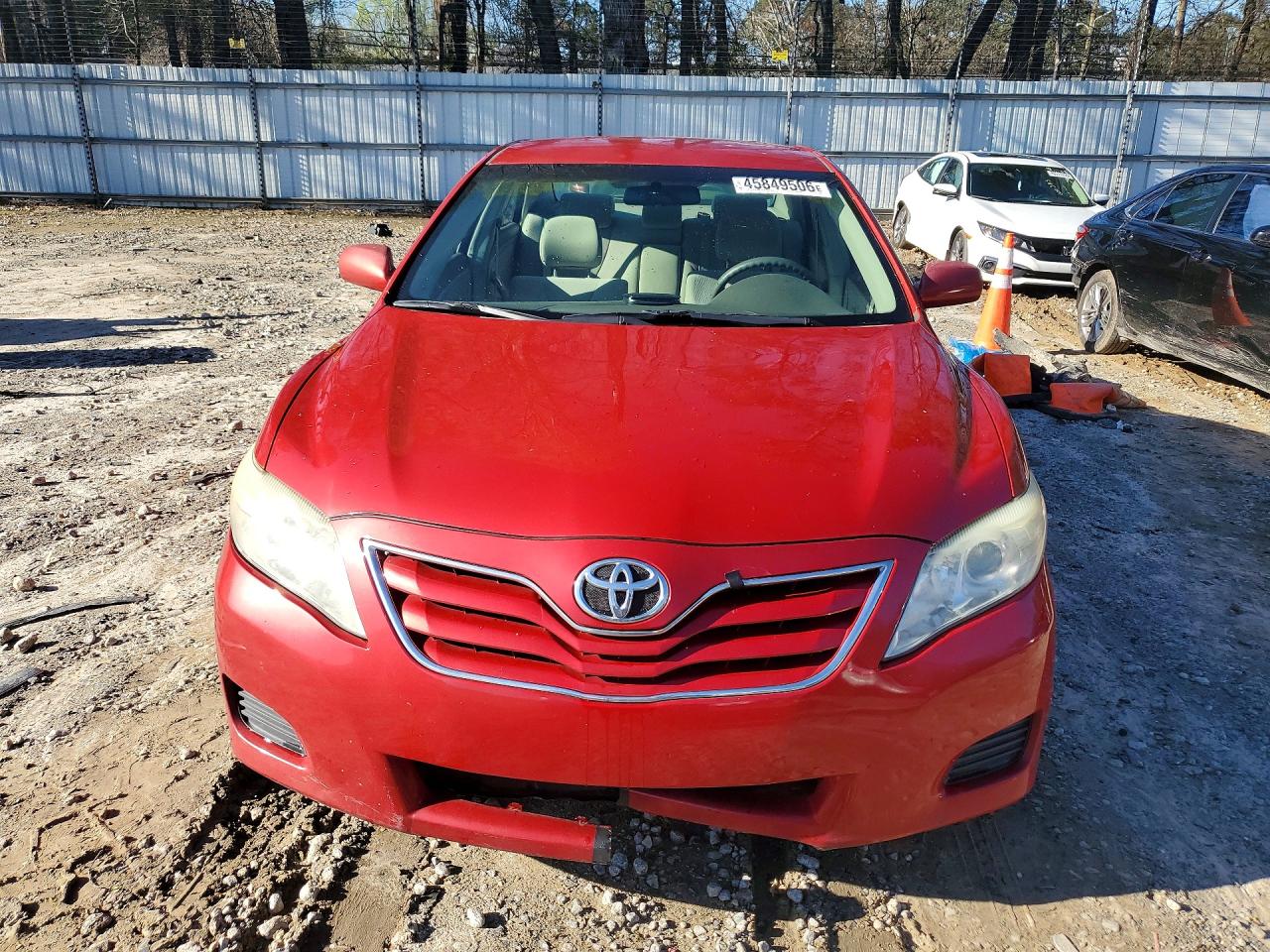 2011 TOYOTA CAMRY LE photo 5