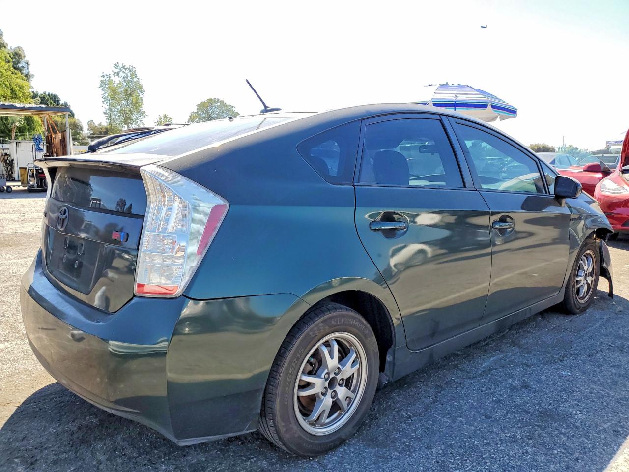 2010 TOYOTA PRIUS III photo 5