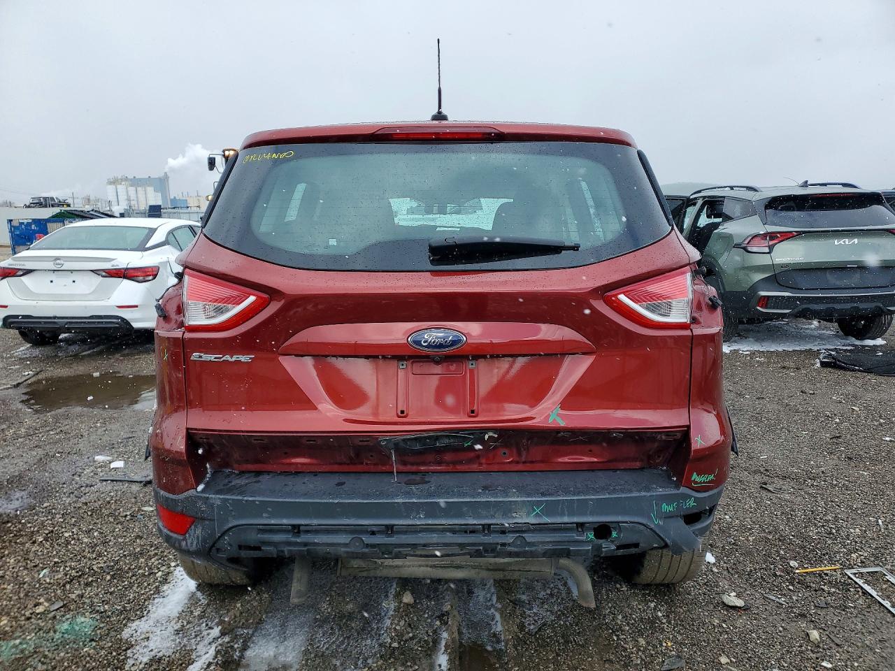 2016 FORD ESCAPE S photo 6