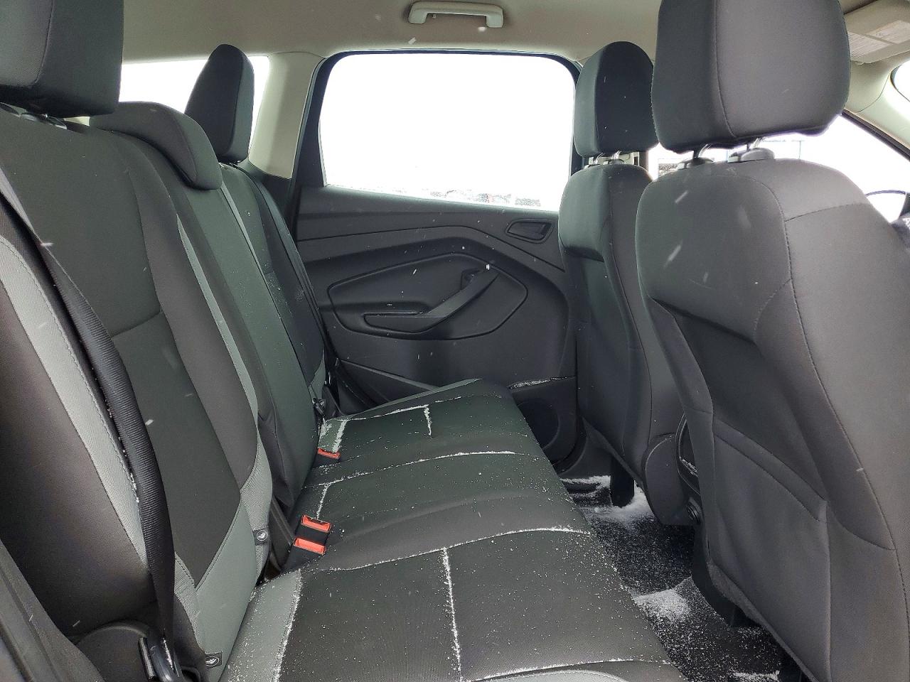 2016 FORD ESCAPE S photo 11