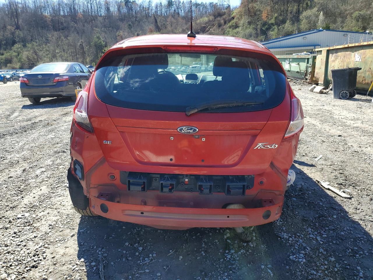 2019 FORD FIESTA SE photo 6