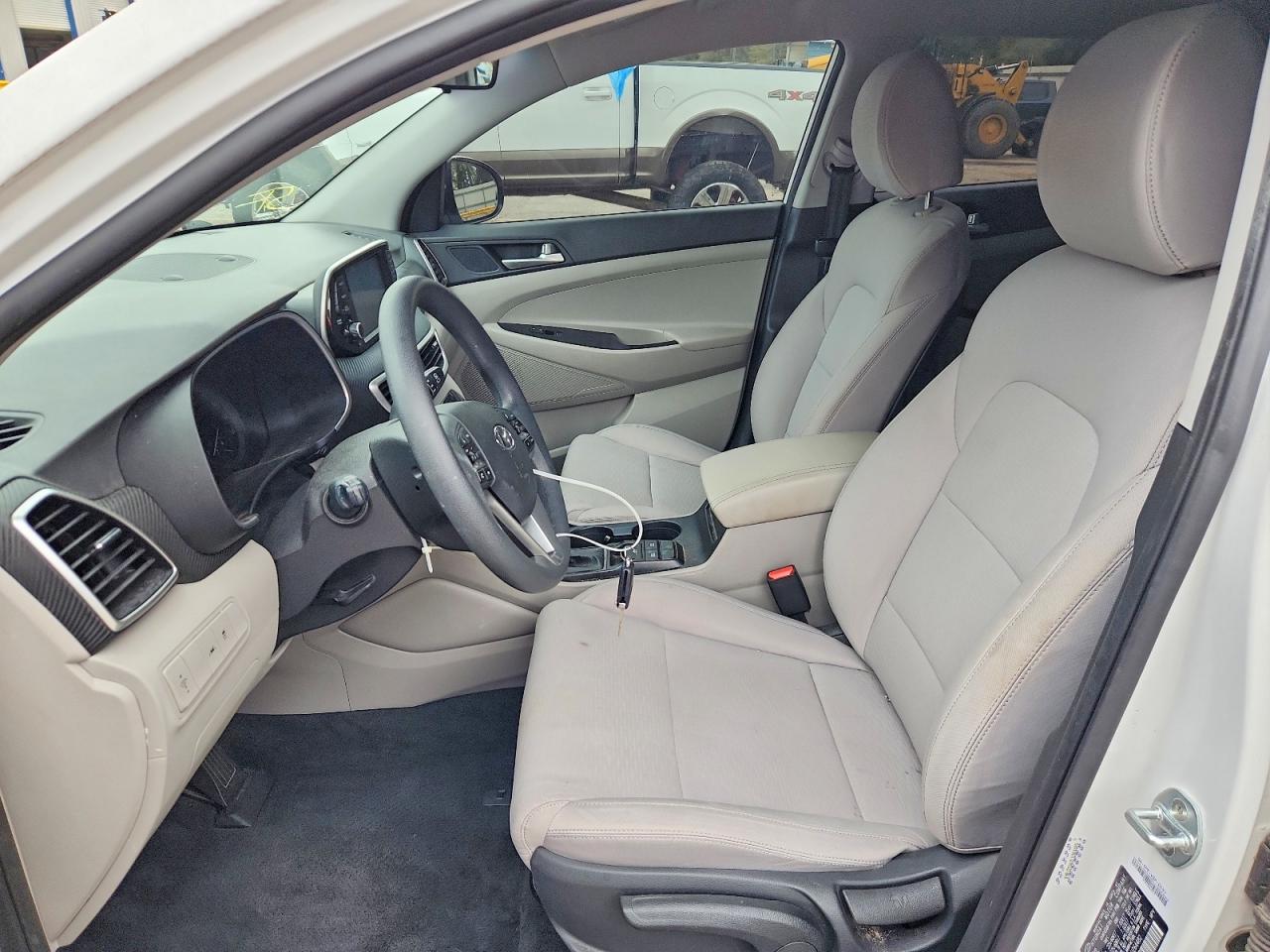 2020 HYUNDAI TUCSON SE photo 13