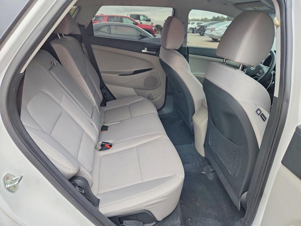 2020 HYUNDAI TUCSON SE photo 21