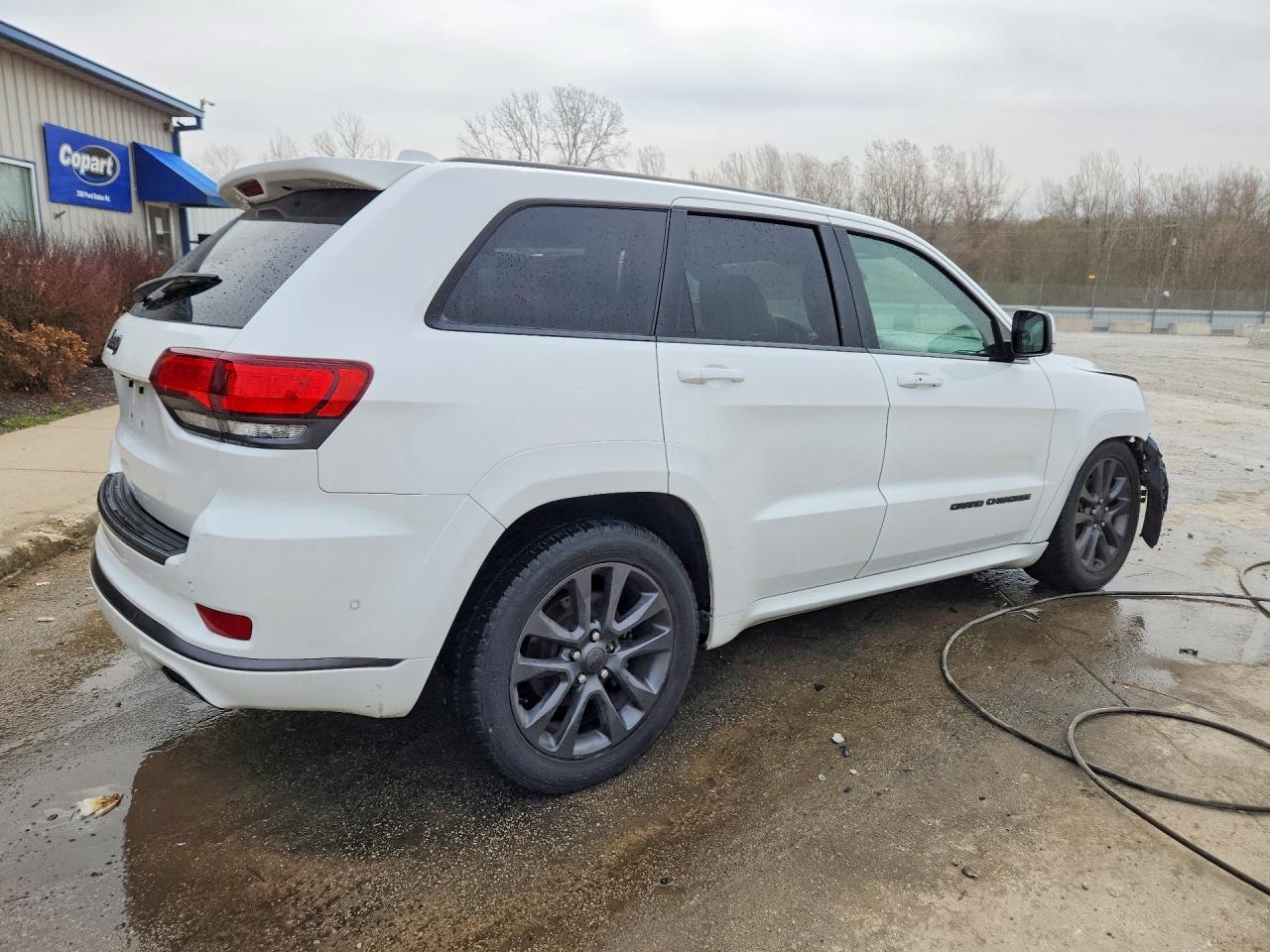 2019 JEEP GRAND CHEROKEE OVERLAND photo 3