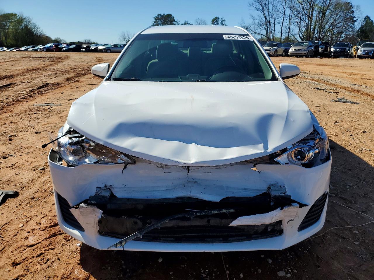 2013 TOYOTA CAMRY LE photo 5
