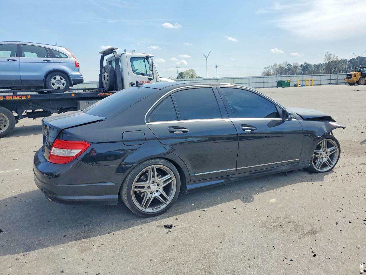 2011 MERCEDES-BENZ C 300 photo 7